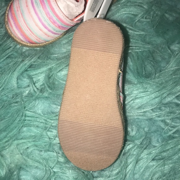NWT Koala kids shoes | size 4 - Picture 3 of 5